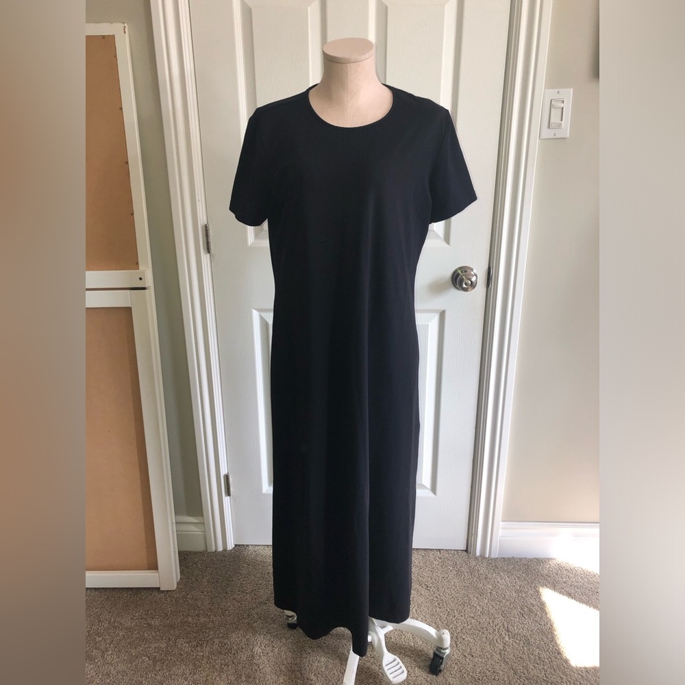 3/$40 Lands’ End short sleeved dress